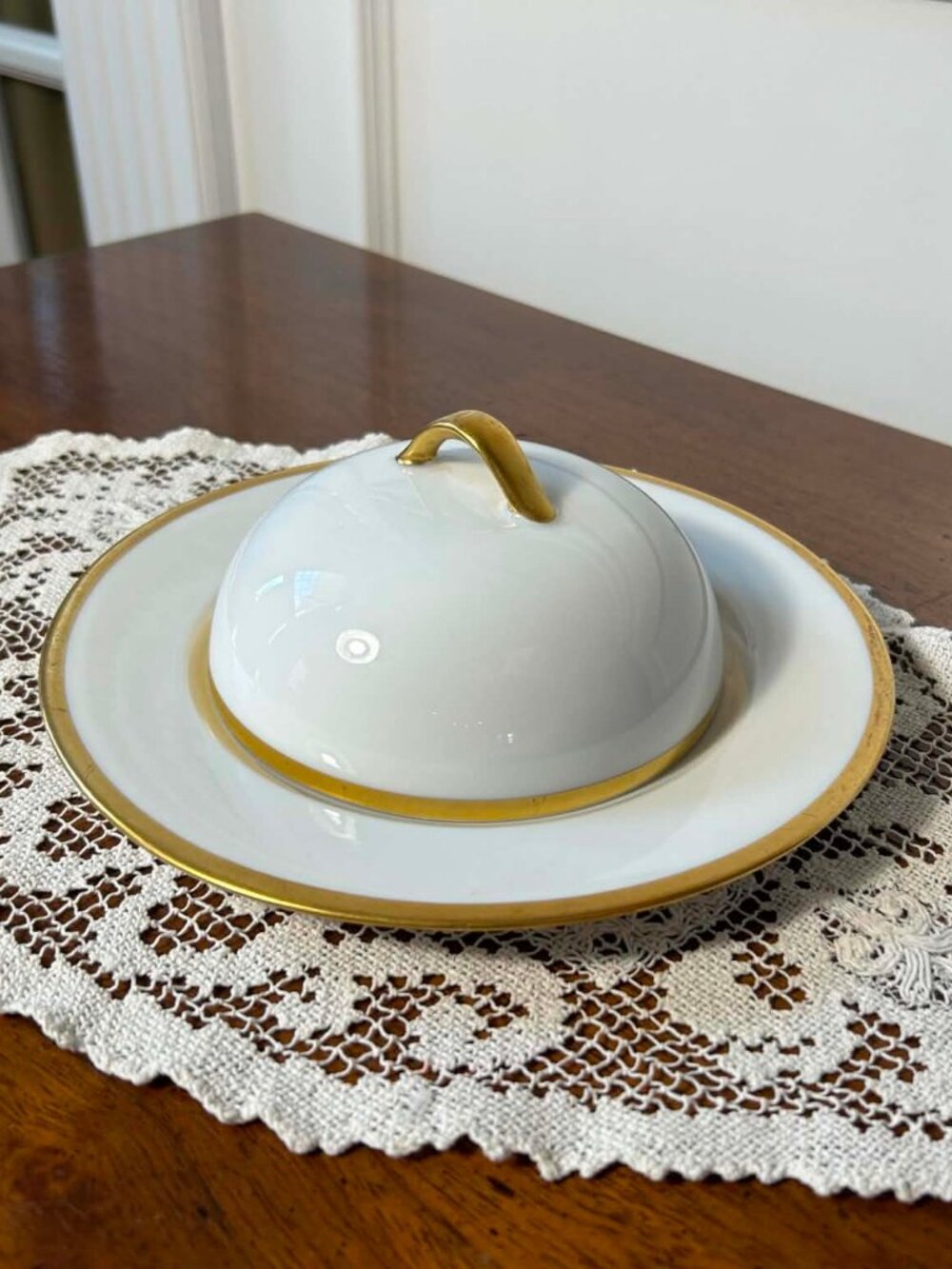 Paul Müller Selb Bavaria gold band porcelain covered butter dish